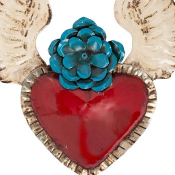 Decorative hearts made of metal and handpainted